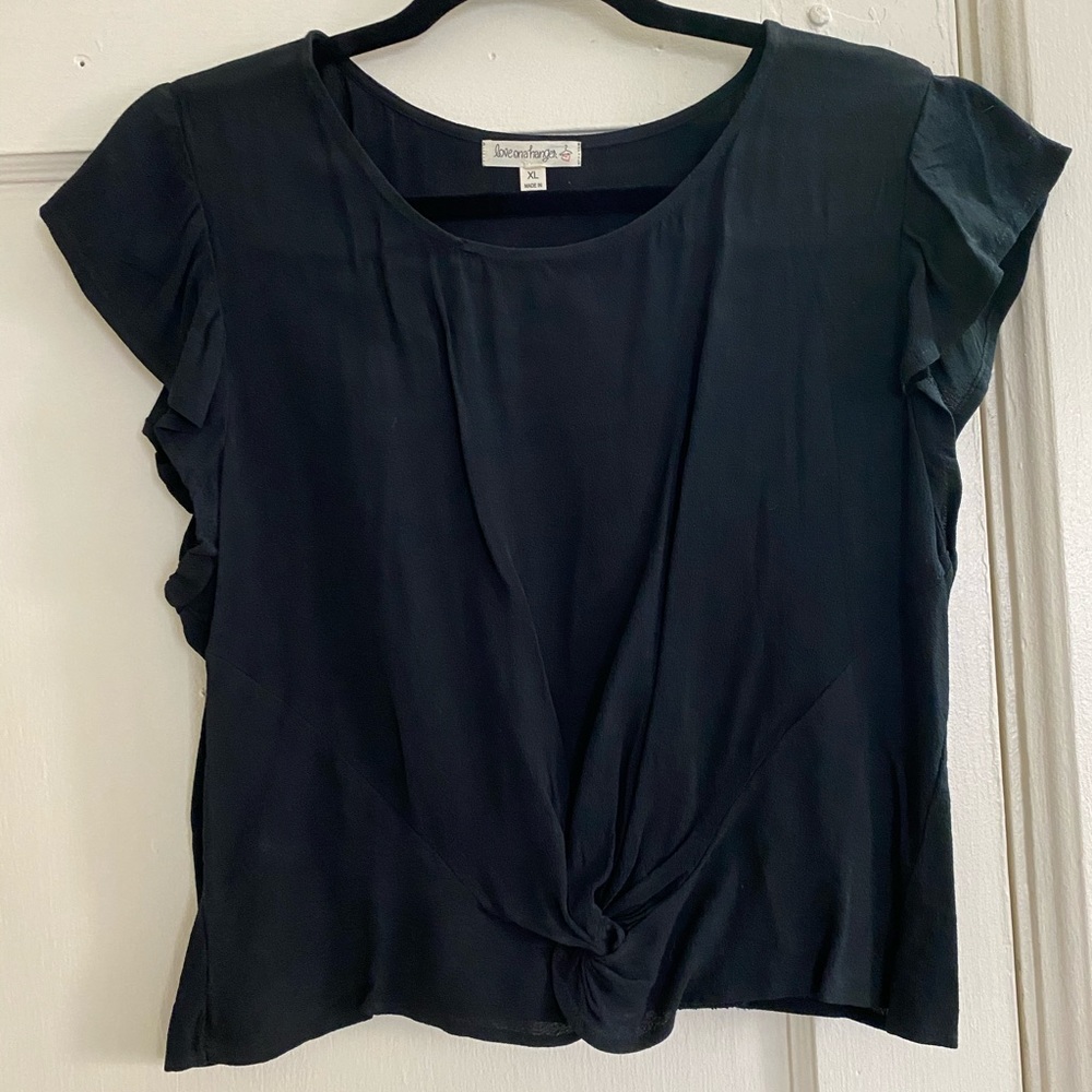 Black, crop top with knot in front